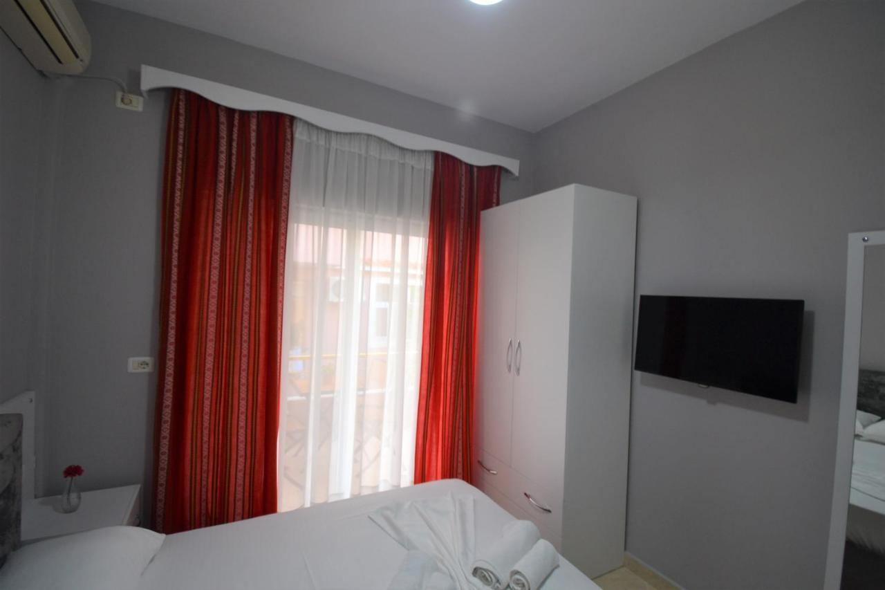 Little Cozy Apartment 1 ساراندا المظهر الخارجي الصورة